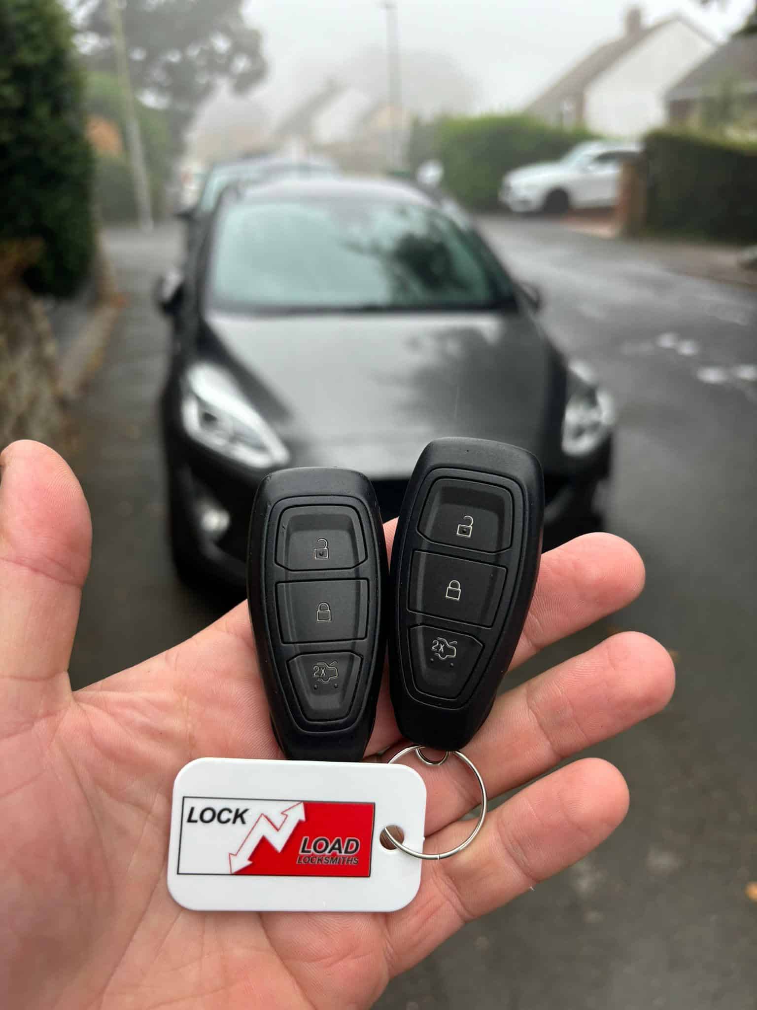 Damage-free vehicle entry by a Lock N Load mobile auto locksmith